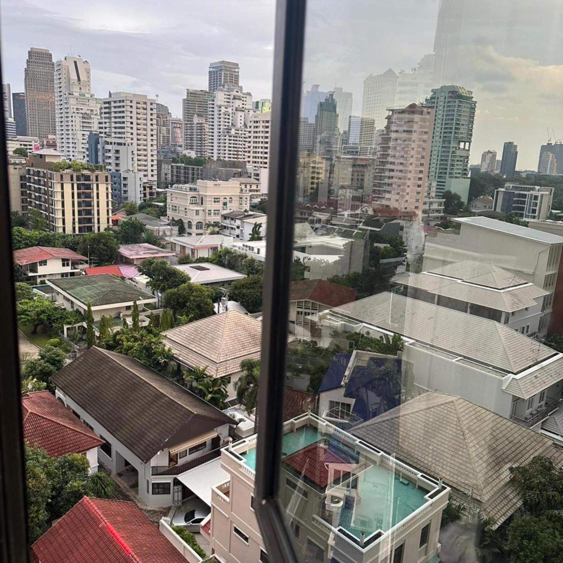 OMNI TOWER SUKHUMVIT NANA BY COMPASS HOSPITALITY 55/61