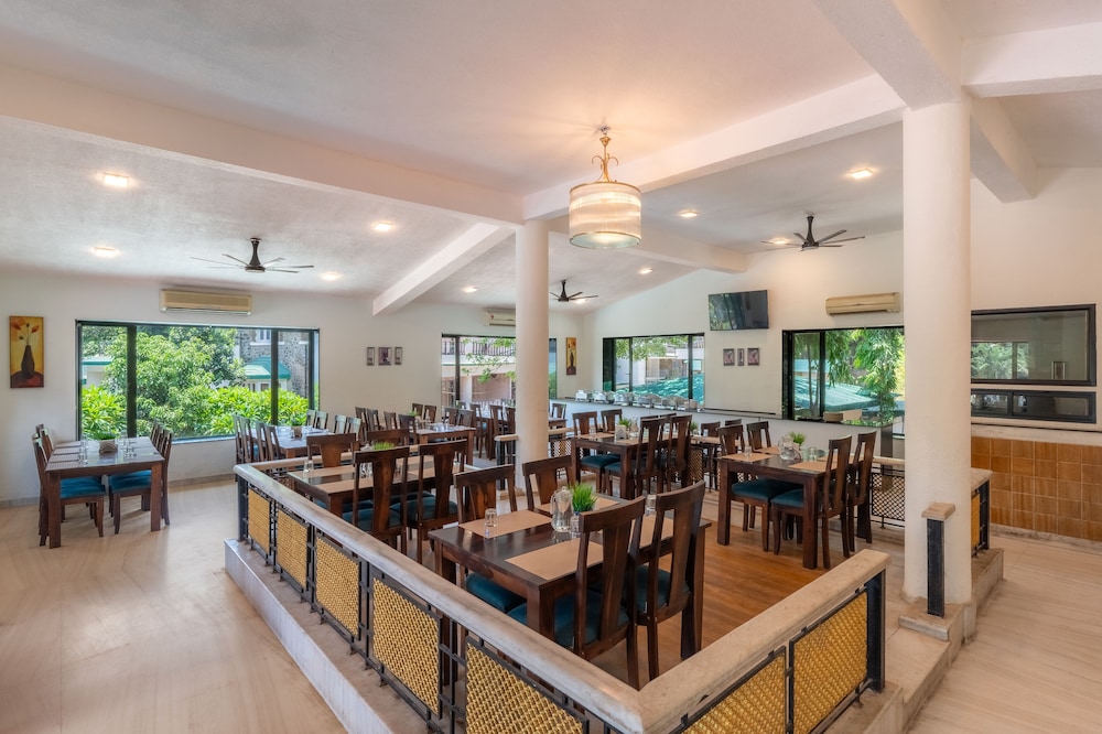 Velvet County Resort And Spa 28/49