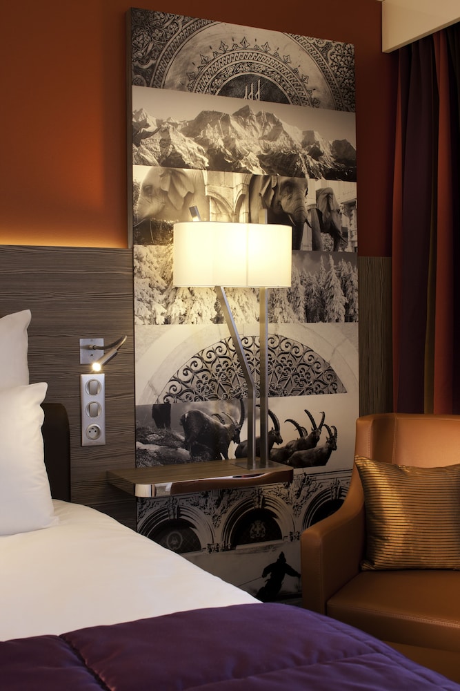 Mercure Chambery Centre 14/65