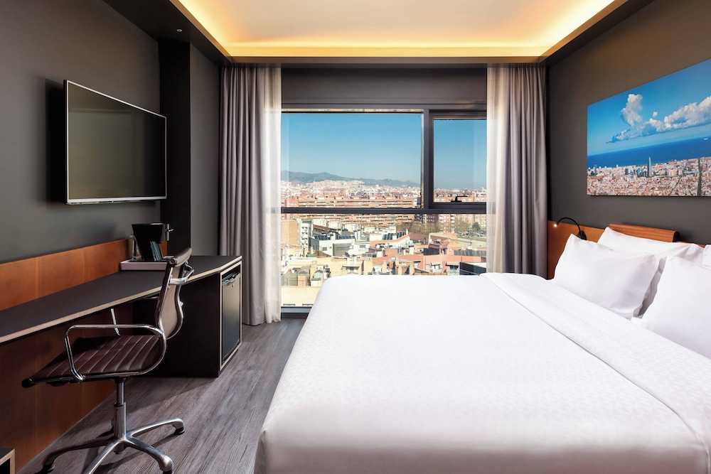 Room at FOUR POINTS BY SHERATON BARCELONA DIAGONAL, BARCELONA