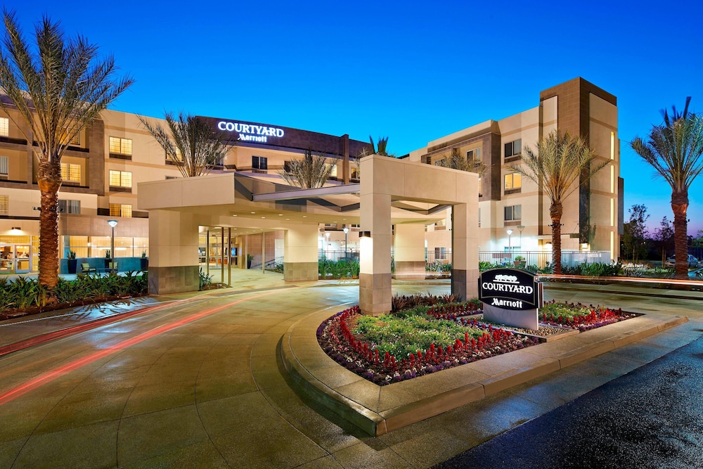 Courtyard Long Beach Airport in LONG BEACH - CA