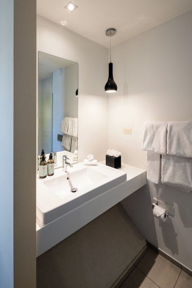 Queenstown Park Boutique Hotel 74/77