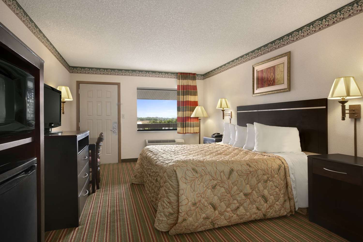 Days Inn by Wyndham Grantville Hershey North 6/13