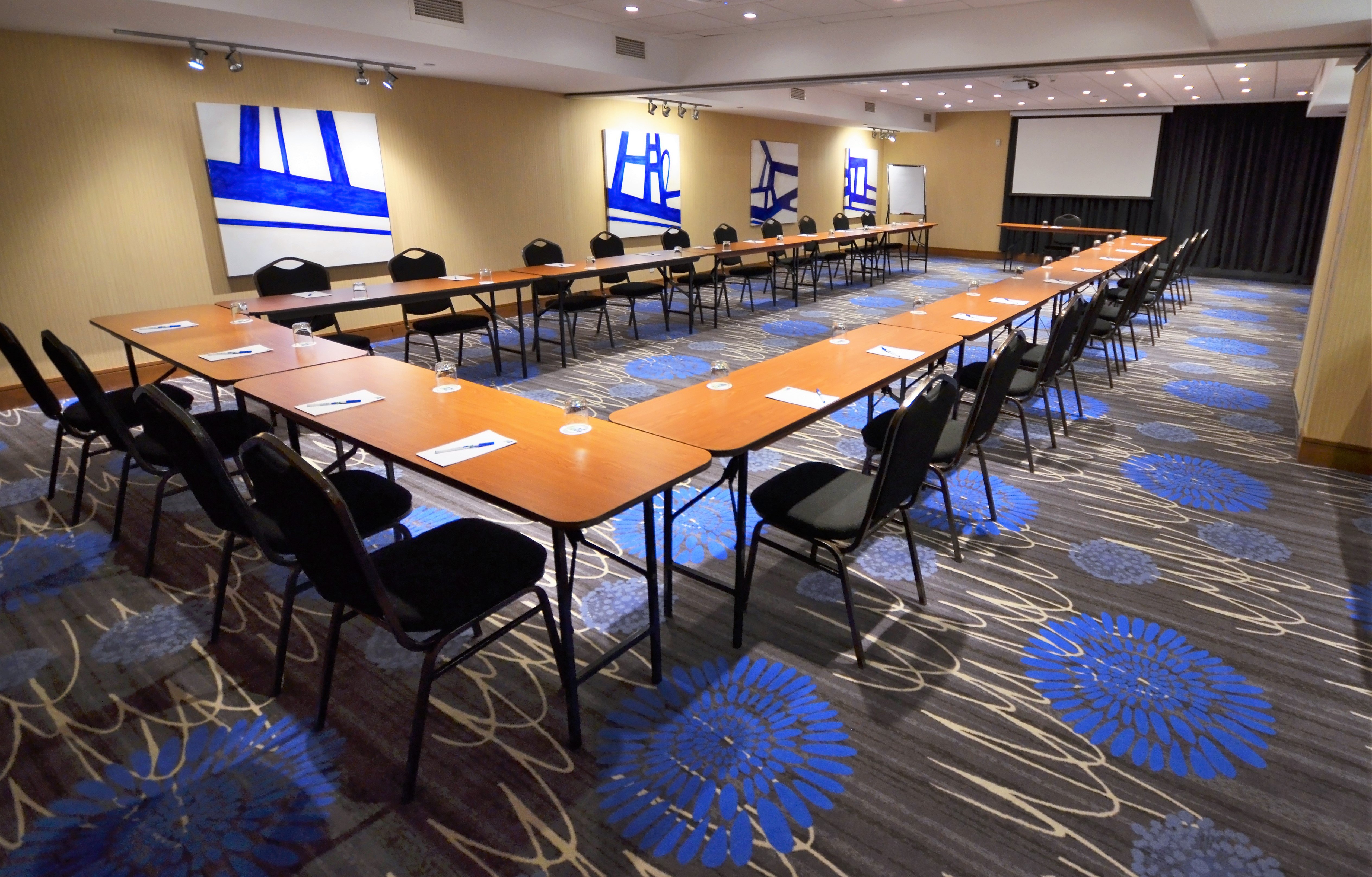 Holiday Inn Saint Hyacinthe 65/74
