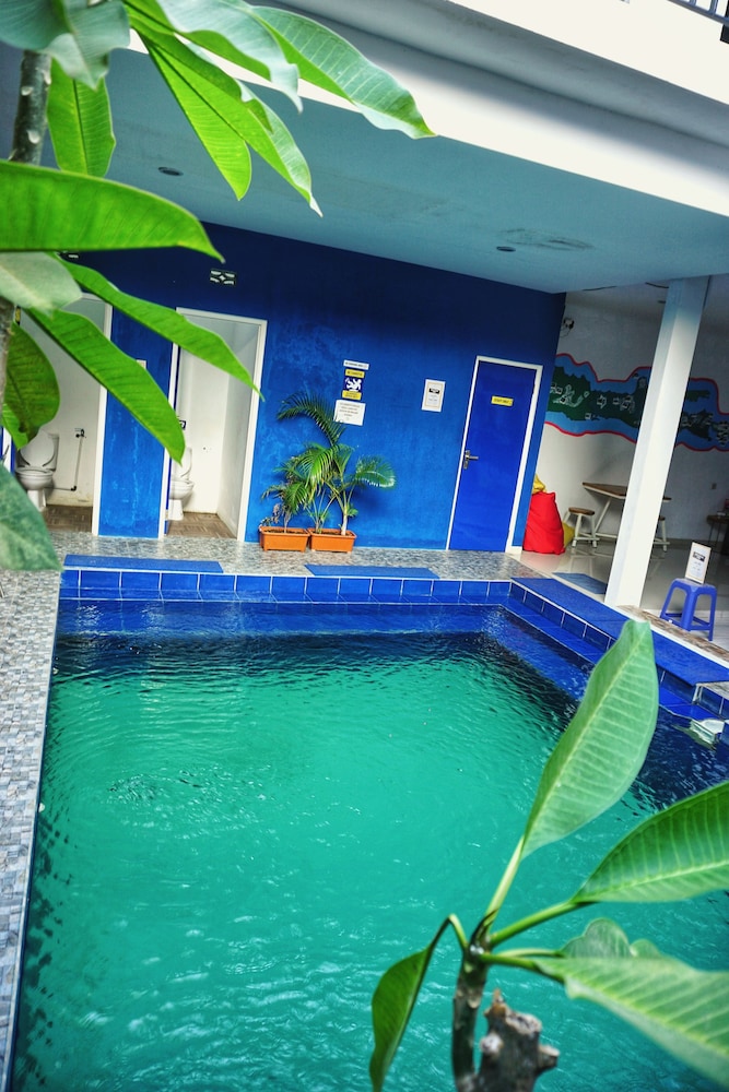 Nau Hostel 21/27