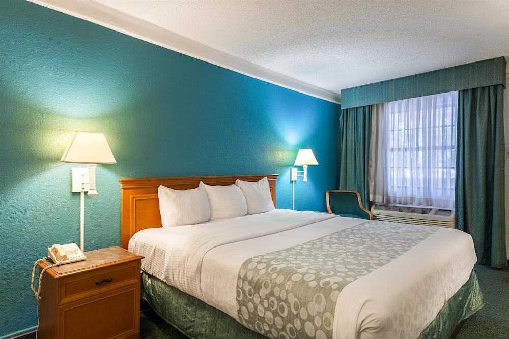 Motel6 North Little Rock, AR - McCain 12/56