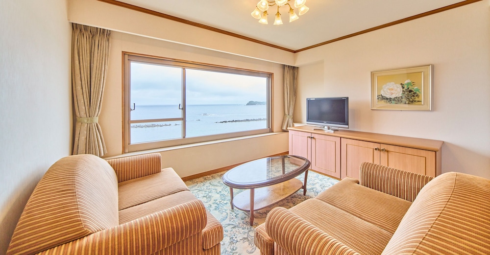 Katsuura Hotel Mikazuki 42/70