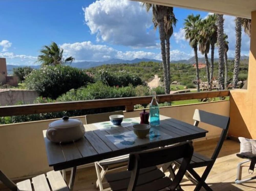 RESIDENCE PORTO CODA CAVALLO 38/53