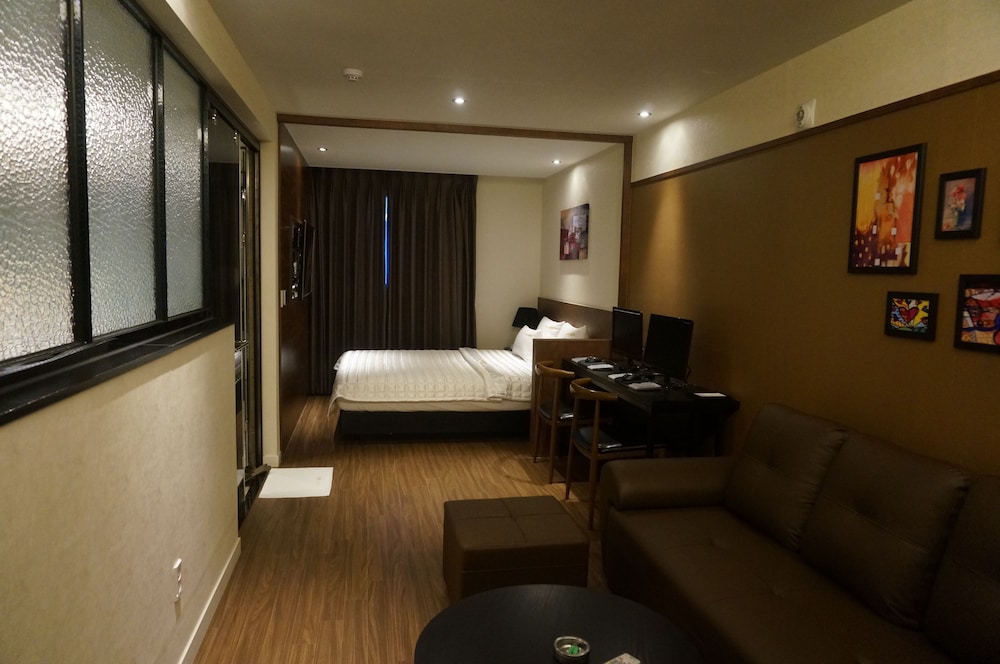 Hotel Mu 14/33