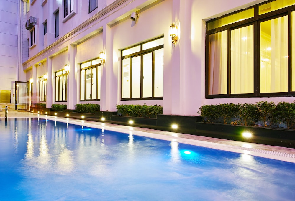 Viet 4 Seasons Hotel 5/50