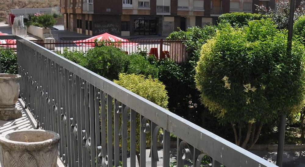 Hotel Reyes Catolicos 6/39